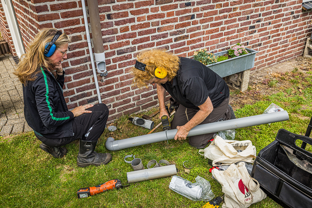 Subsidie beschikbaar voor het afkoppelen van de regenpijp en het opvangen van water in de tuin